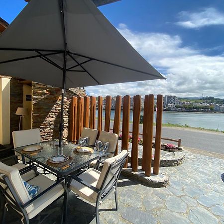 Casa Ria De Navia Guest House Ngoại thất bức ảnh